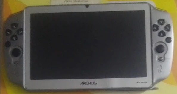 Imagem de Archos GamePad — Archos Gamepad IMG 20220201 211355 (cropped)
