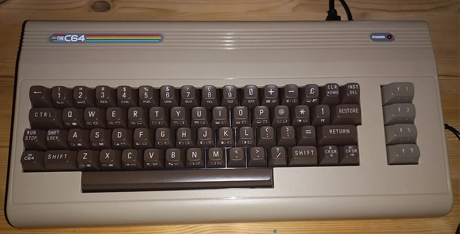 Imagem de THEC64 — The C64